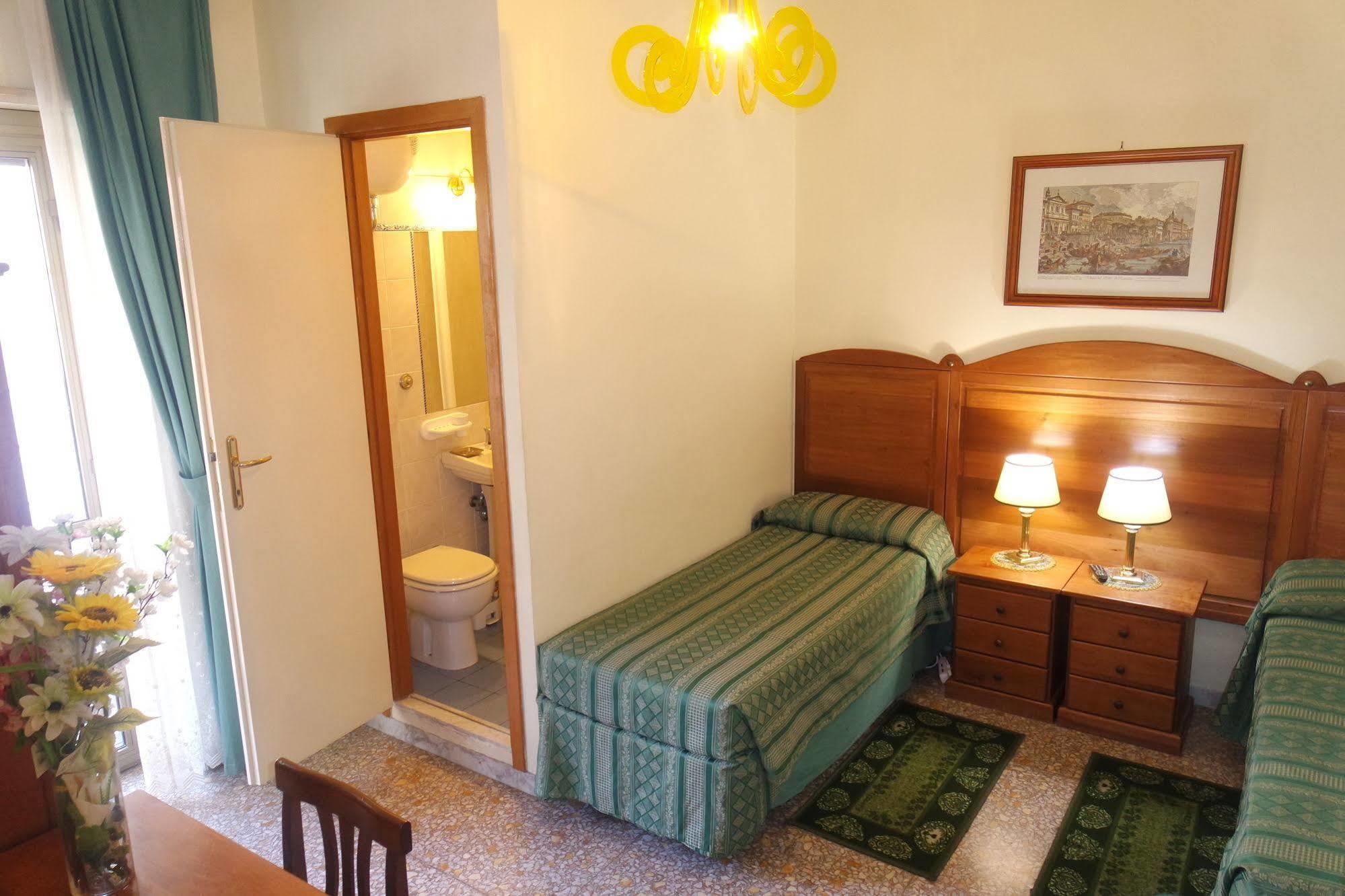 The Condottieri Rooms Roma Exterior foto